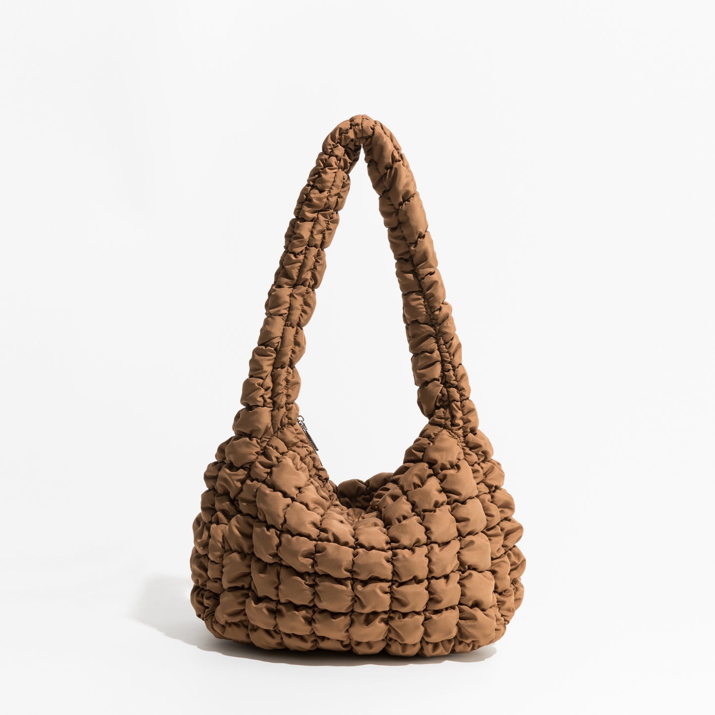 Bolso de hombro acolchado de tendencia simple Bolso de mujer tipo hobo con plumas acolchadas